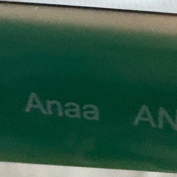 Costa Ladies Sunglasses - Picture 6 of 7